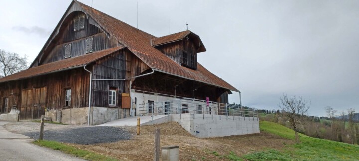 Fassade Umbau Rinderlaufstall